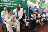 Program of Dong Nai Newspaper to present 550 wheeling-chairs to the poor disabled .