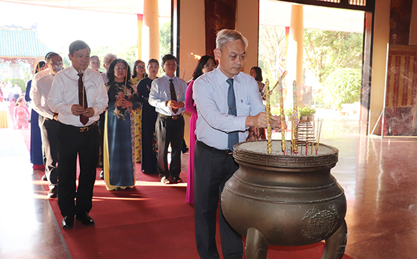 images2262638_H_danghuongbaiduong.jpeg