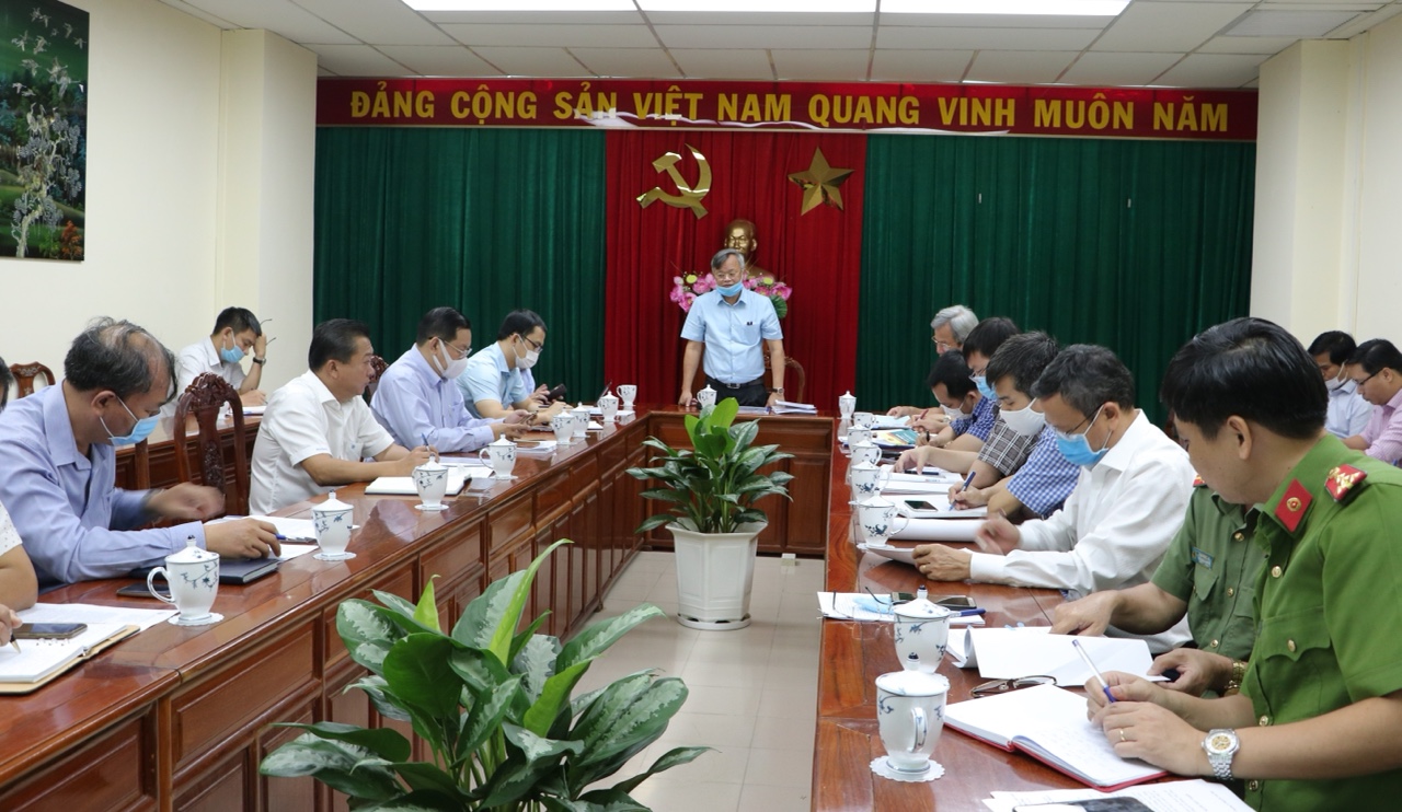 bao cao.jpg