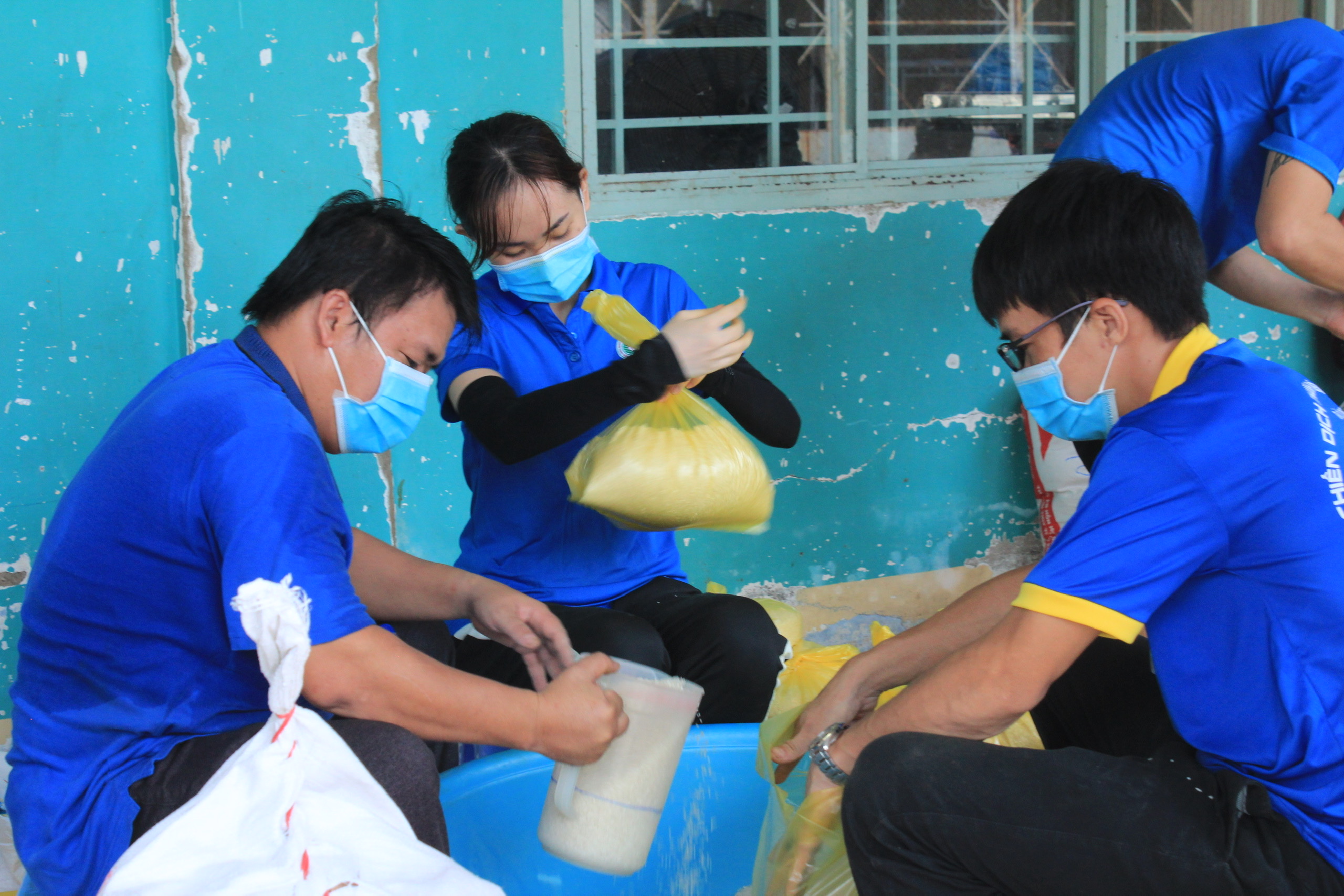 3.1-26-8-2021-tan-Tình nguyện viên của H.Tân Phú.jpg