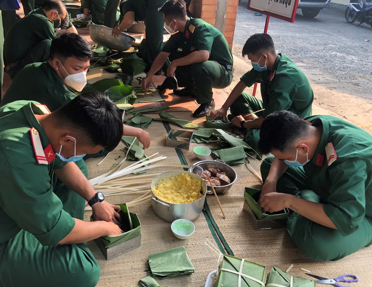 1.2-30-1-2022-tan banh chung.jpg