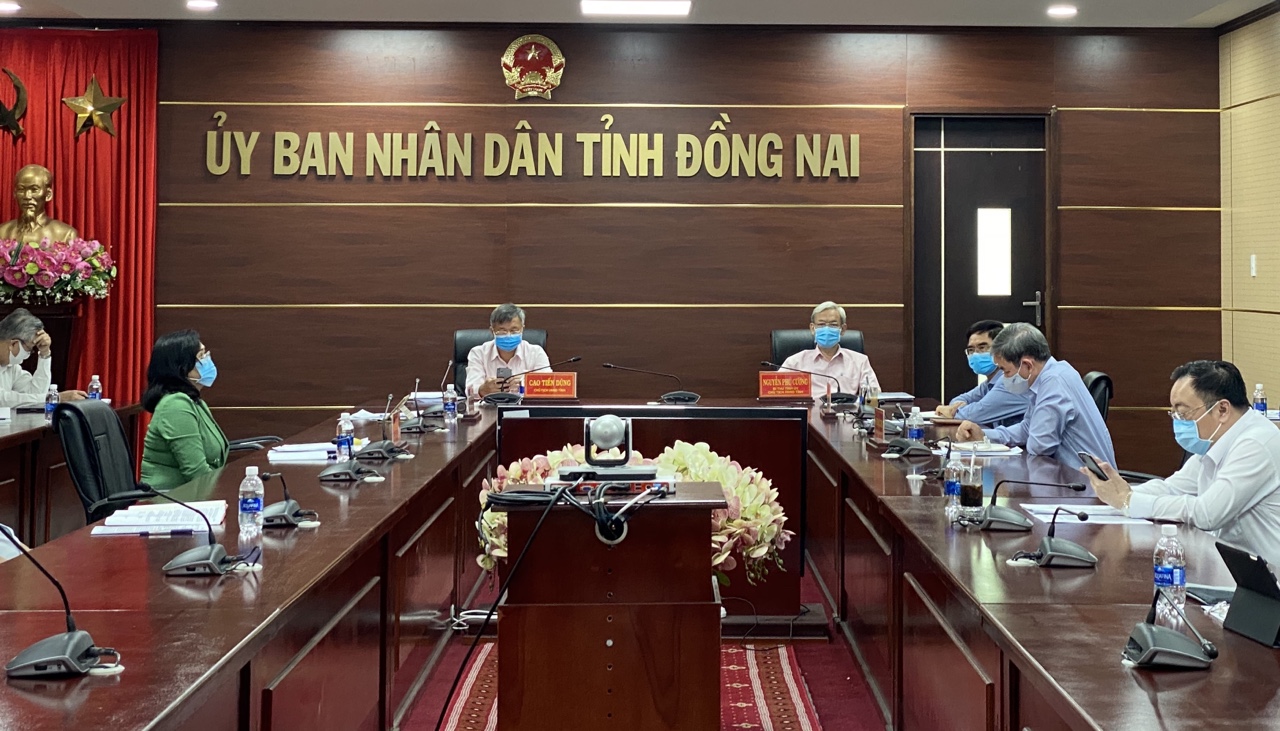Họp TT ngày 10.4.jpg