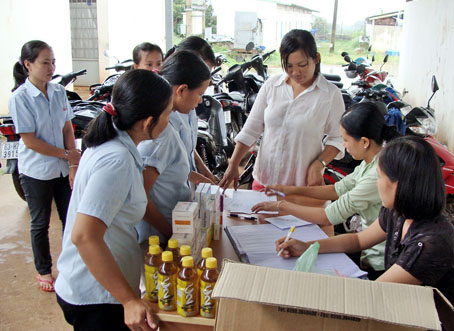 Tiếp cận phổ cập các dịch vụ chăm sóc sức khỏe.jpg