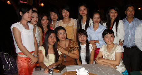 Sinh viên tỉnh Champasak (Lào) học tập tại Đồng Nai Nhịp cầu nối tình hữu nghị Việt - Lào.jpg