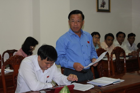 Kỳ họp thứ 4, HĐND tỉnh khóa VIII Hiến kế tháo gỡ khó khăn 2.jpg