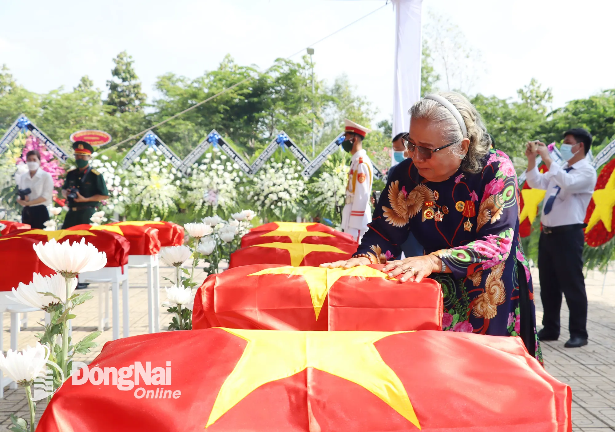 anh10