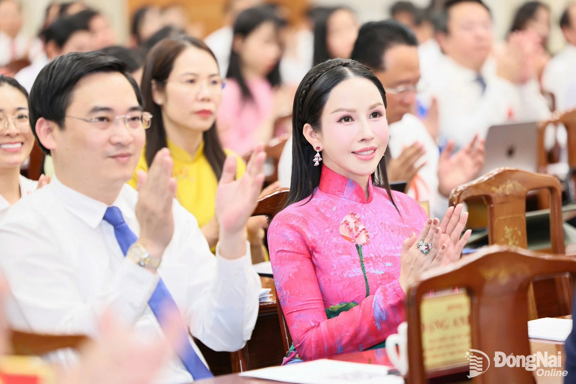 1328858038414582659 20260326194119