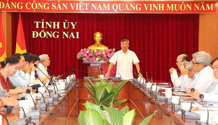 hinh 040325.1.jpg